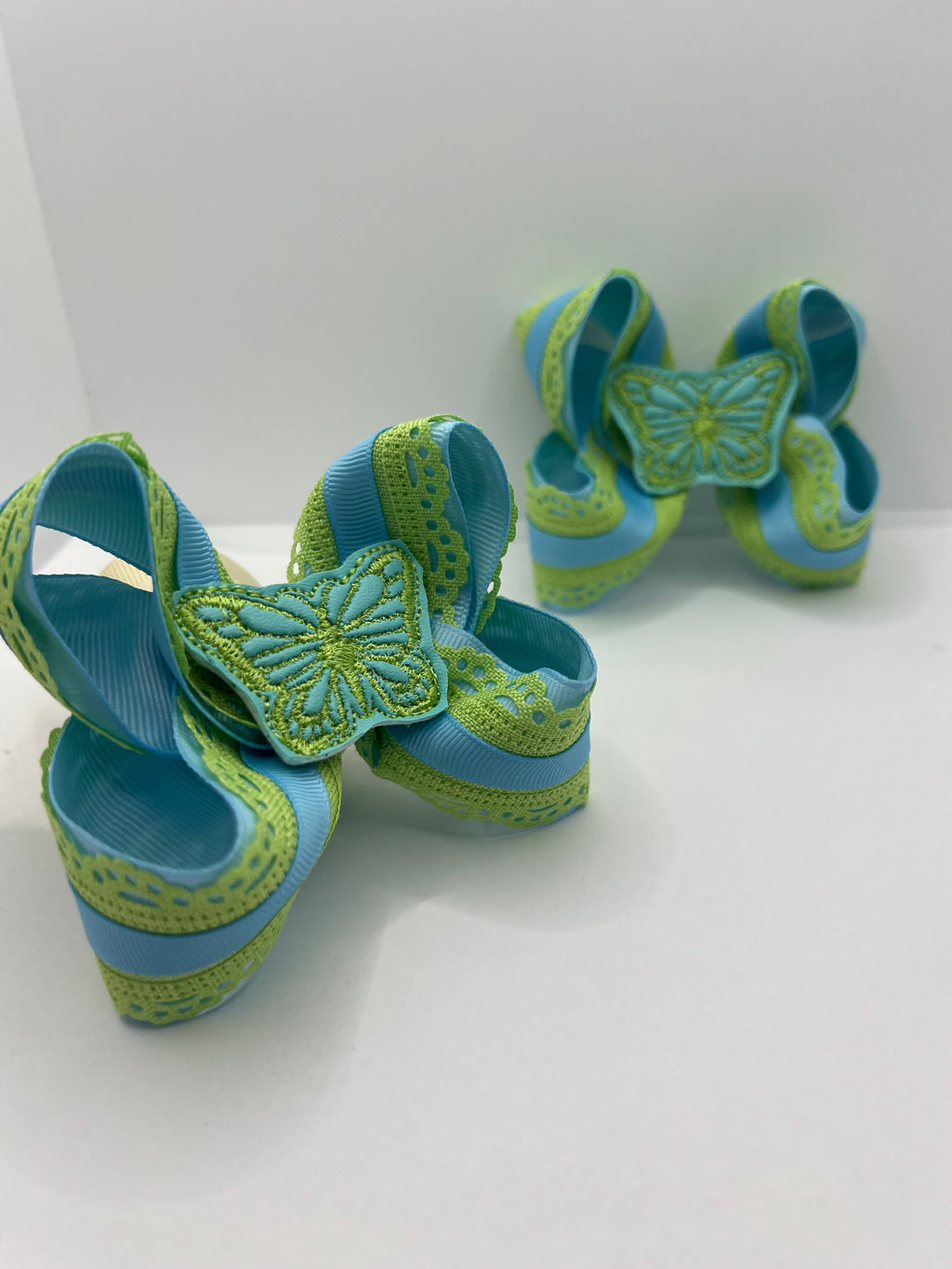3 1/2 lime butterfly piggies