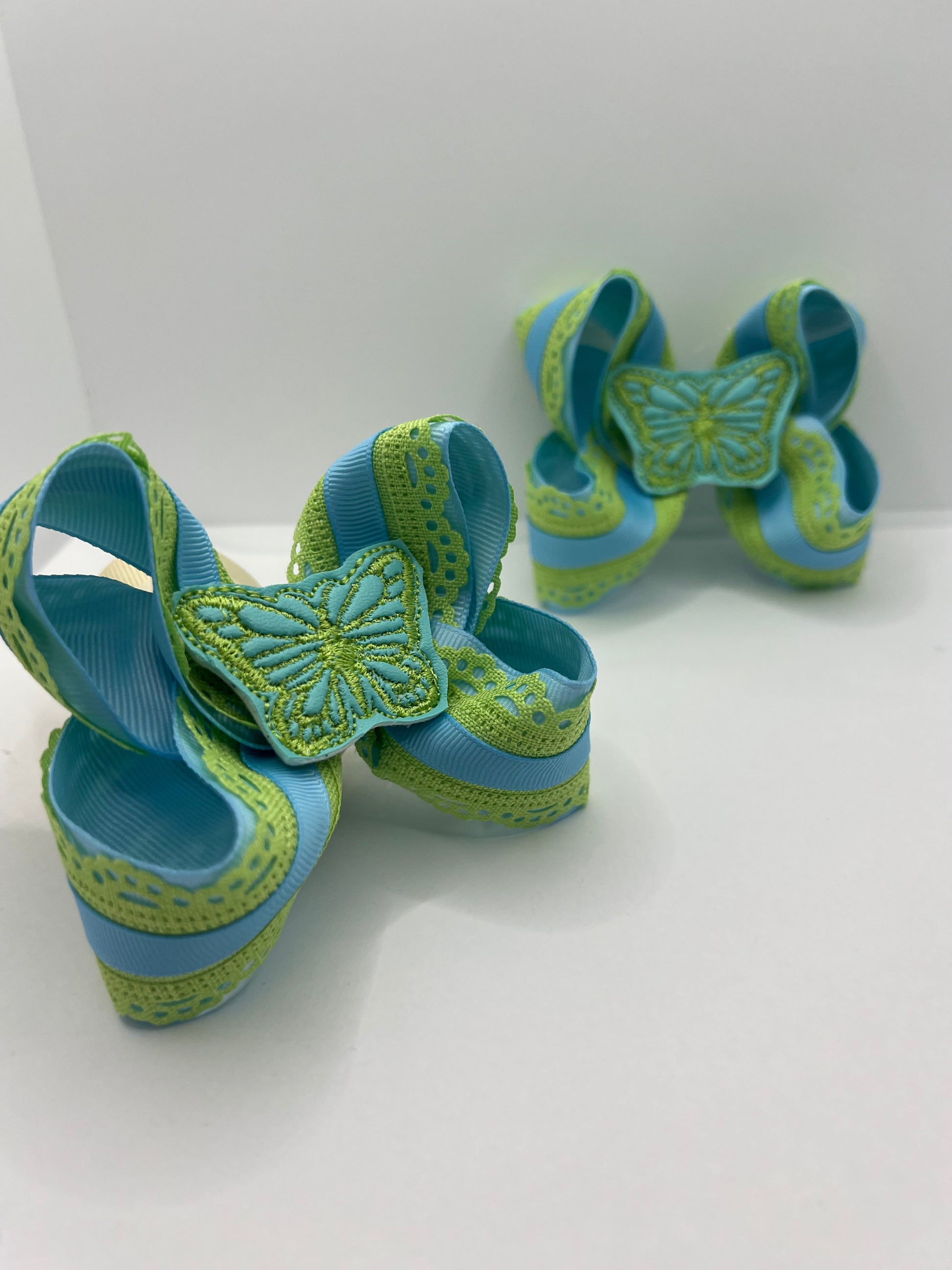 3 1/2 lime butterfly piggies