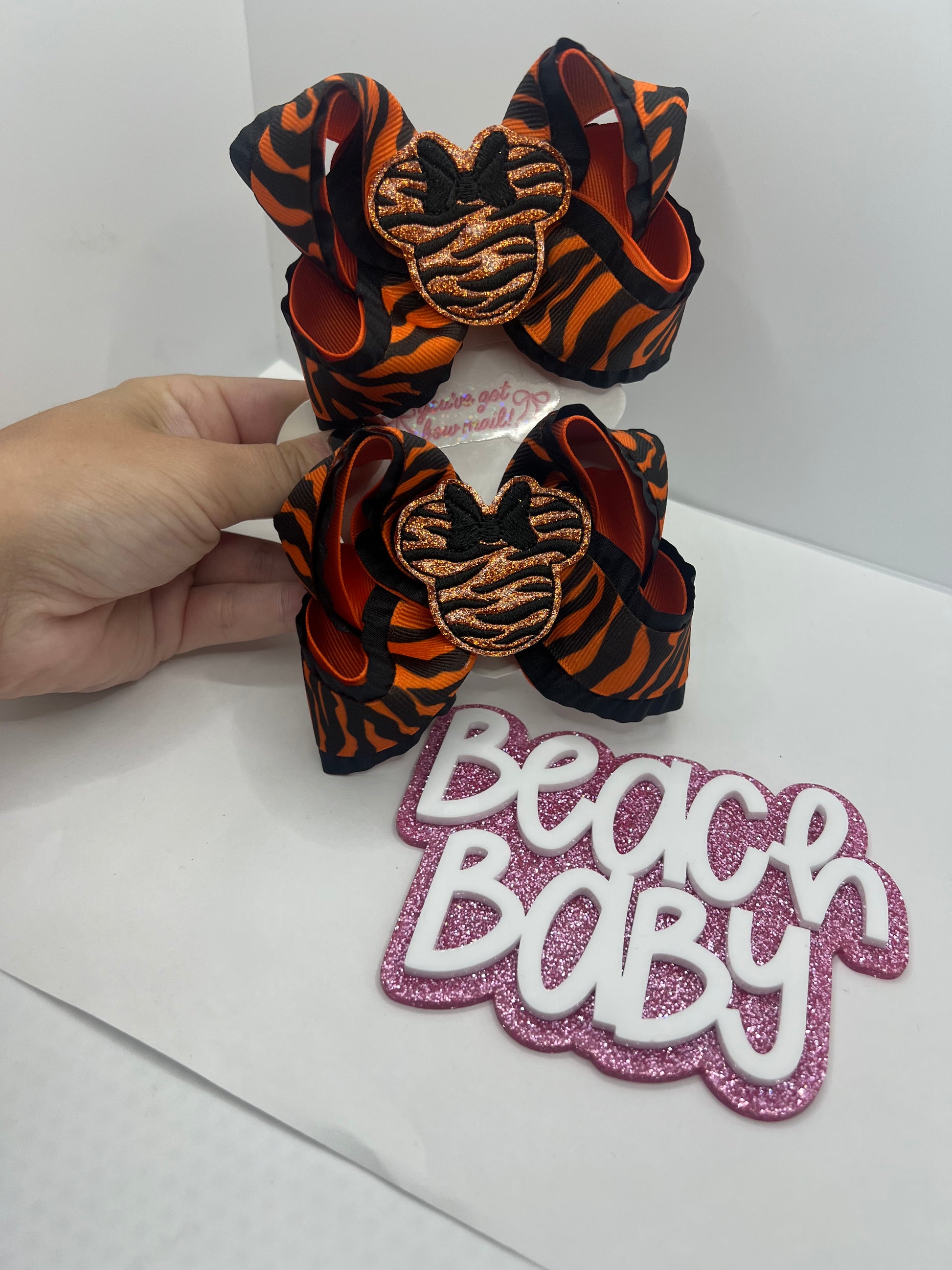 4” tiger sassy piggies