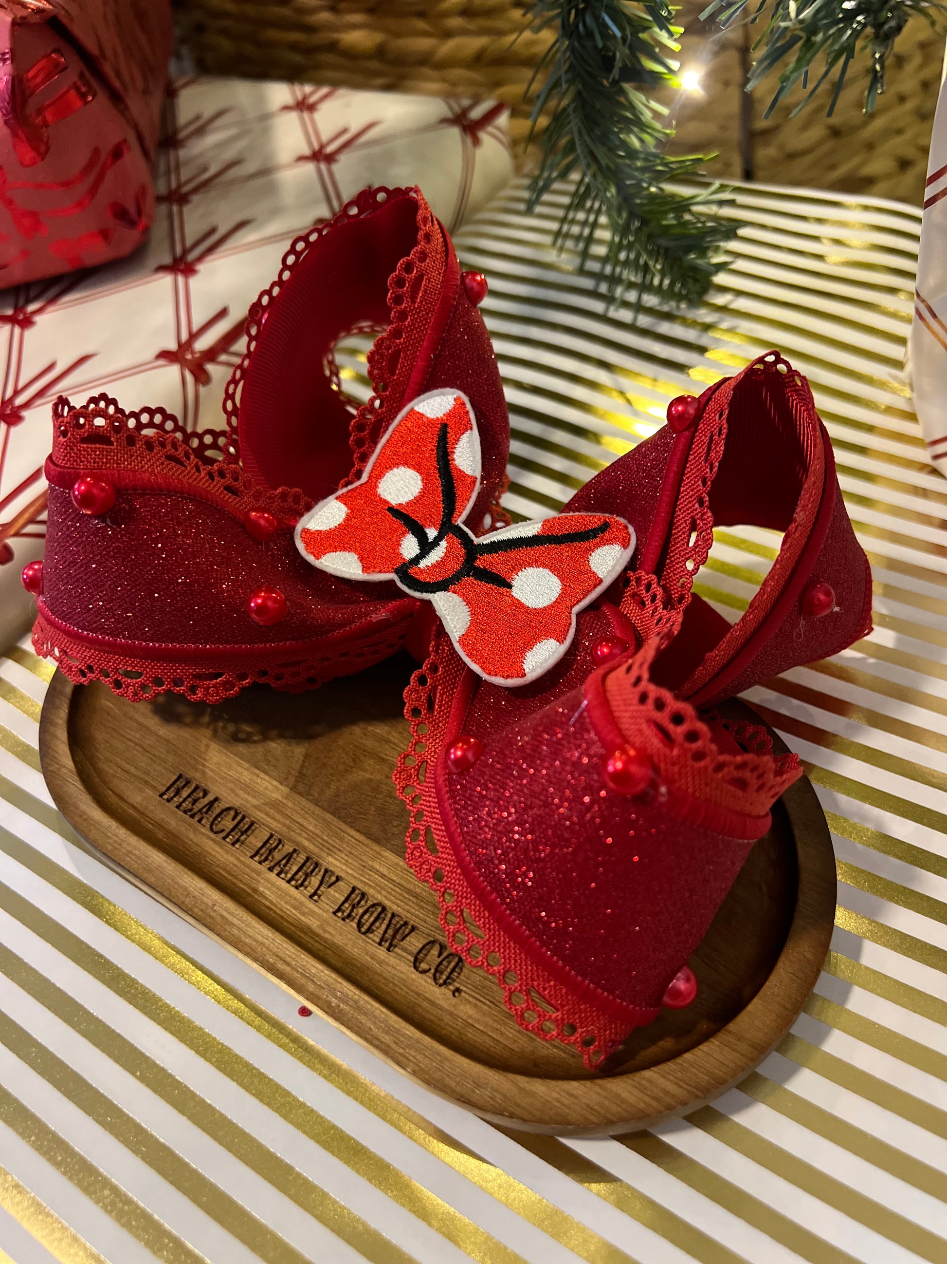 6 1/2” magical bow on clip