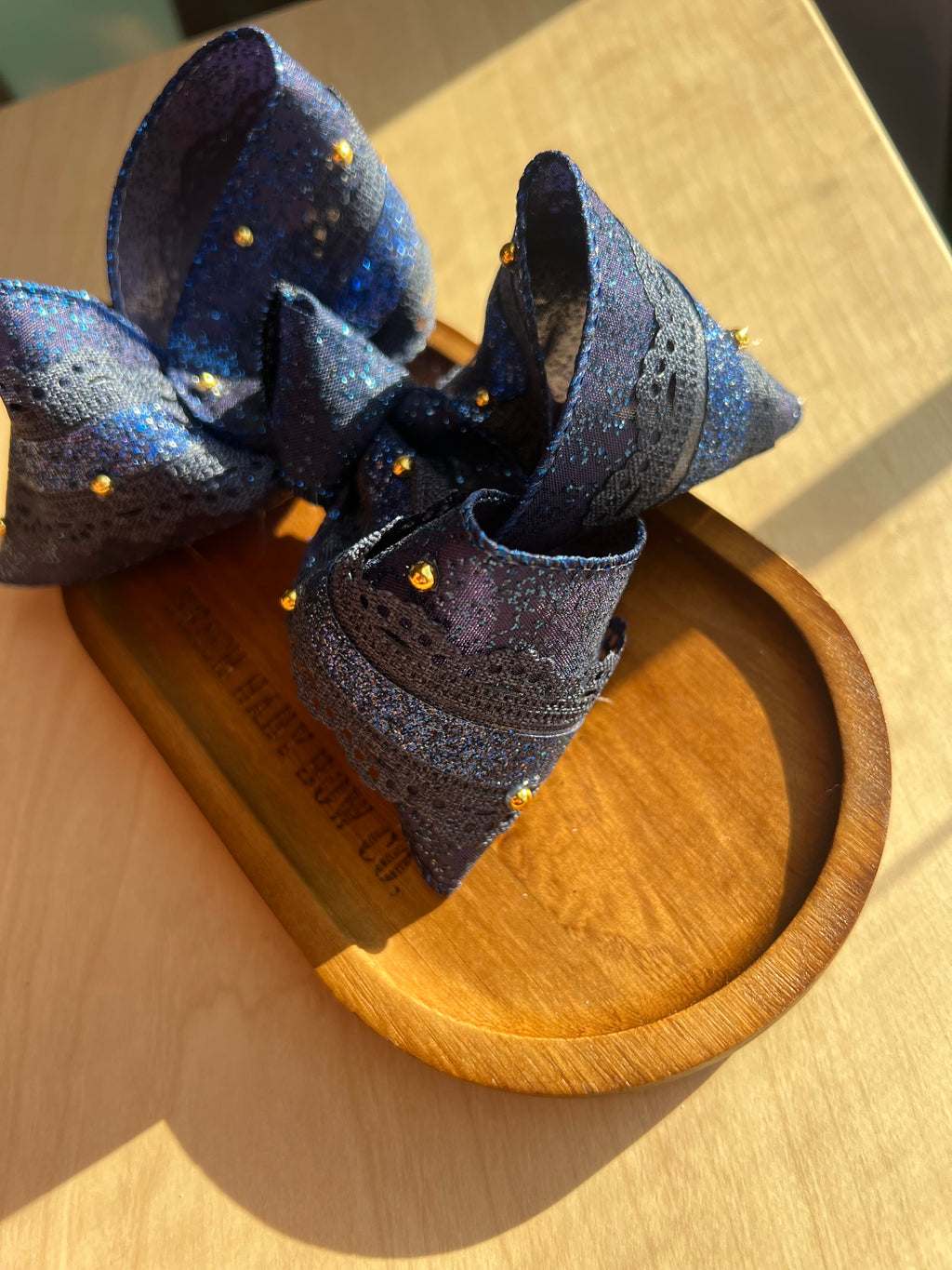 6”royalty on clip