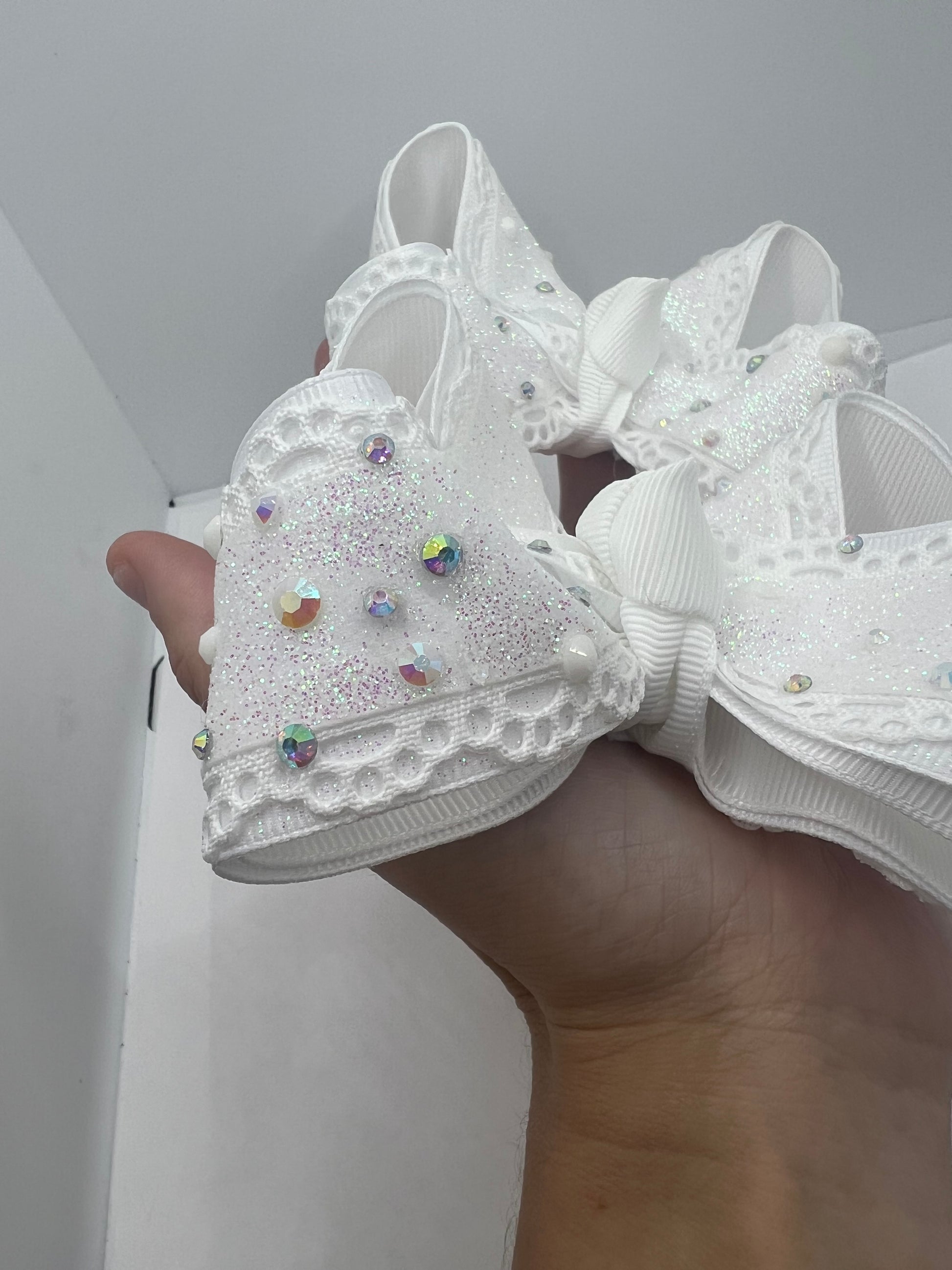 4” discounted pearl piggies