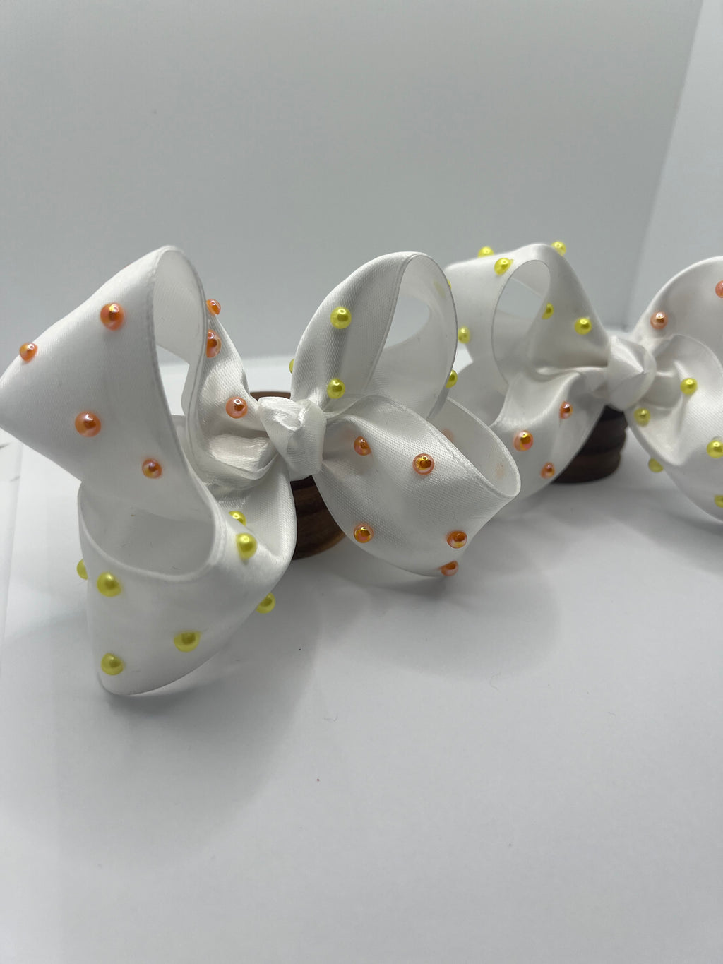 4” candy corn piggies