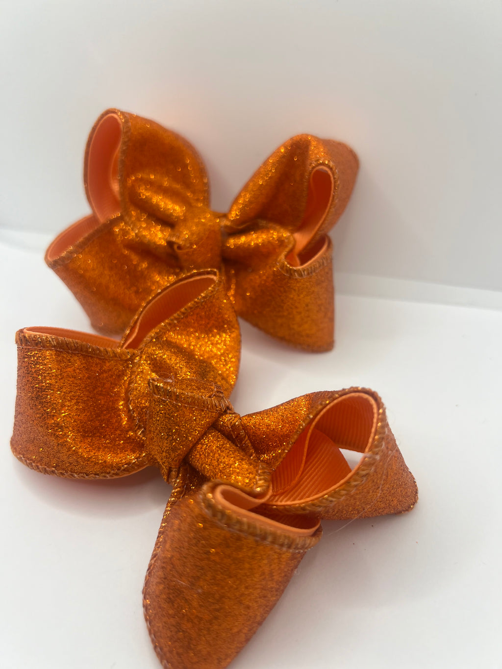 4” orange shimmy pigs