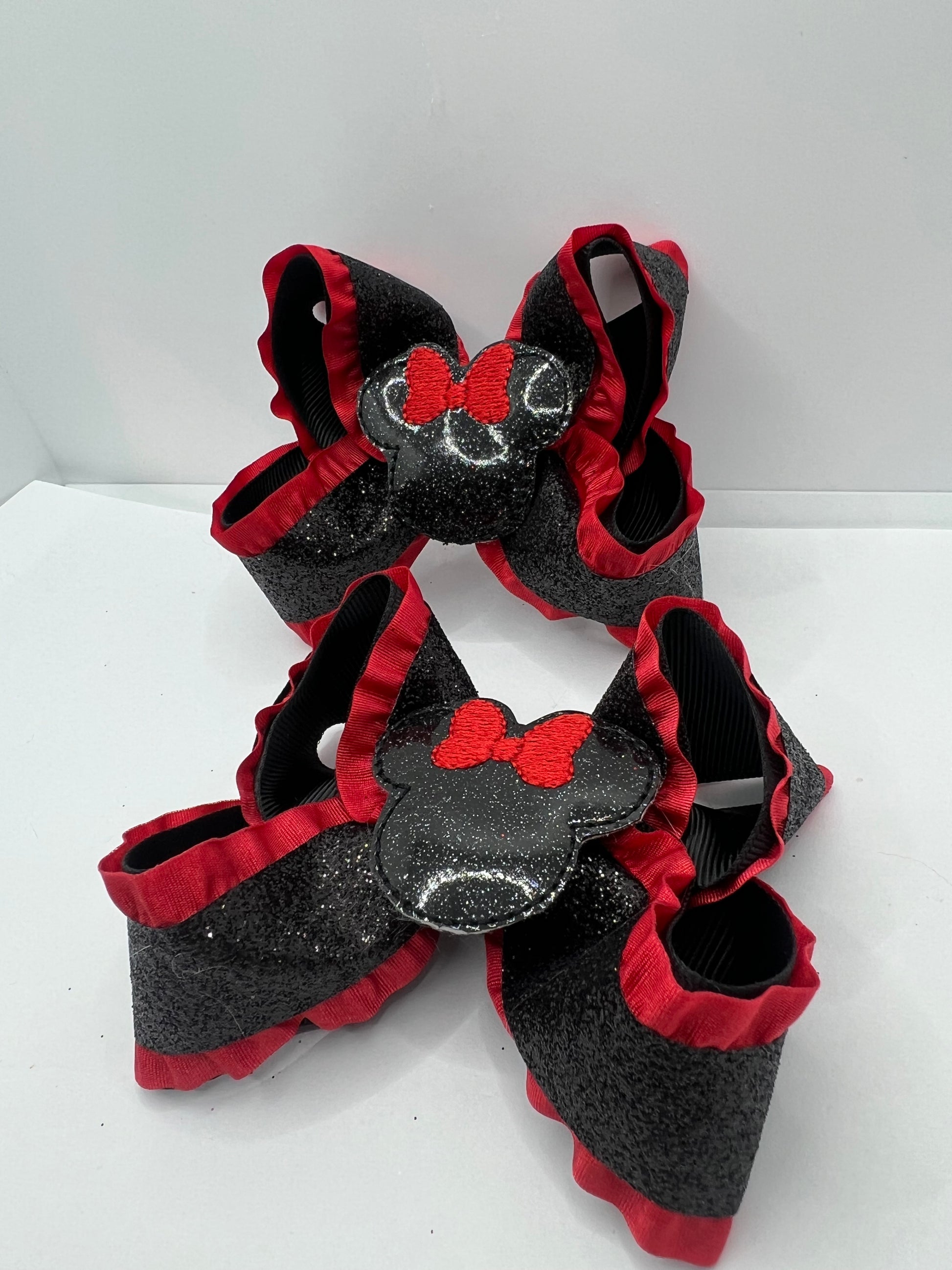 4” magic & Minnie’s piggies