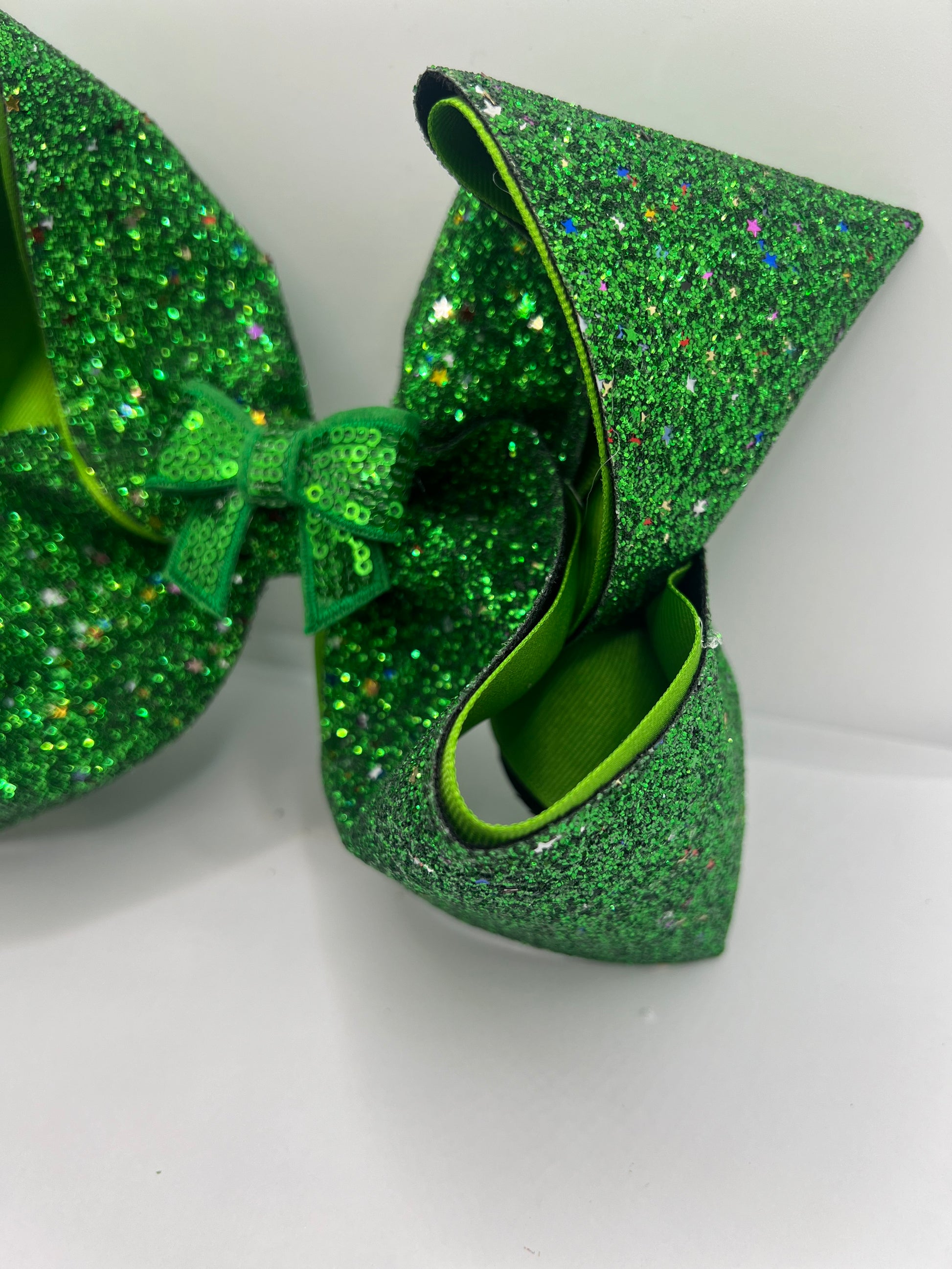 7” chunky green glitter on clip