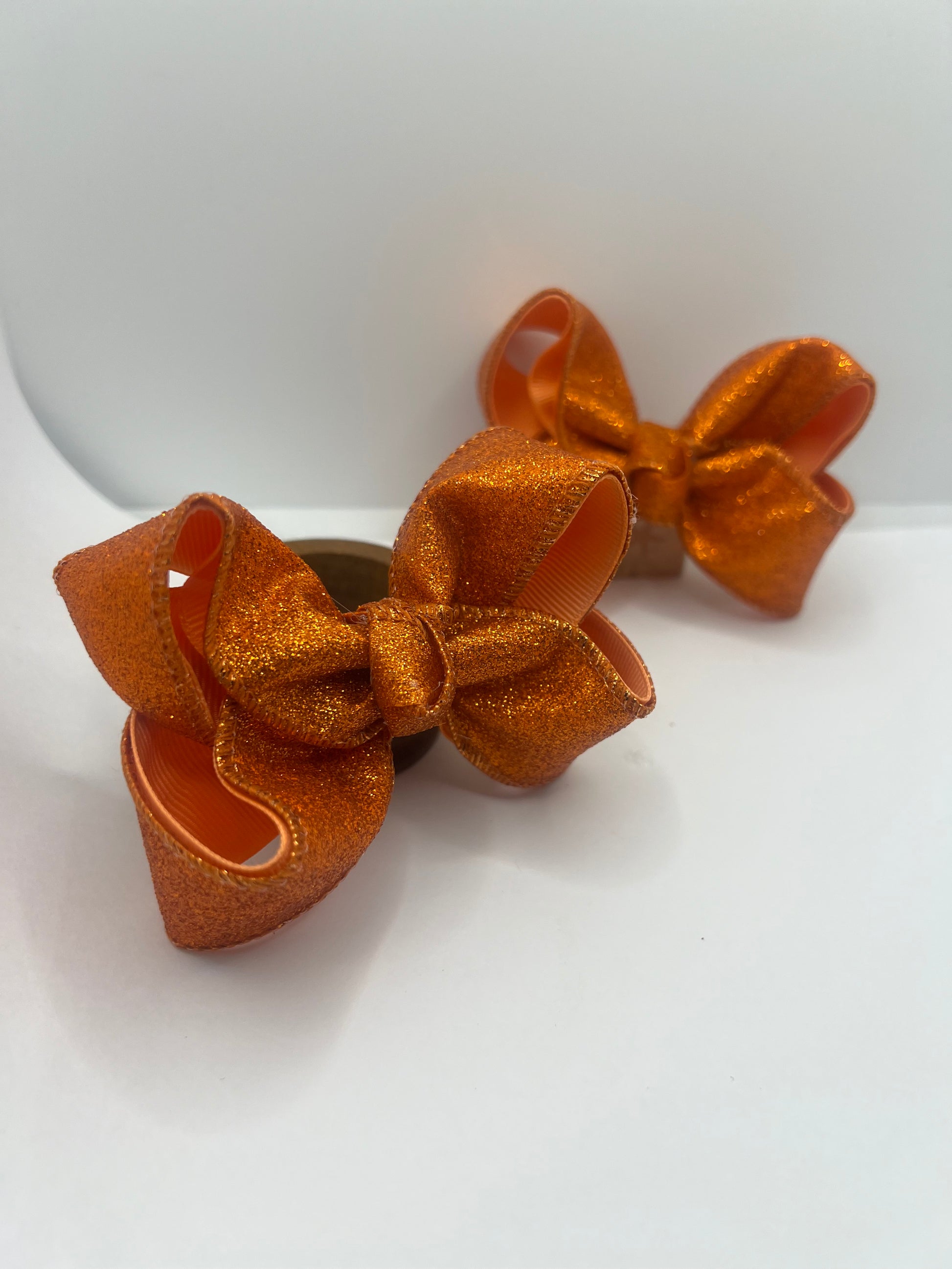 4” orange shimmy pigs