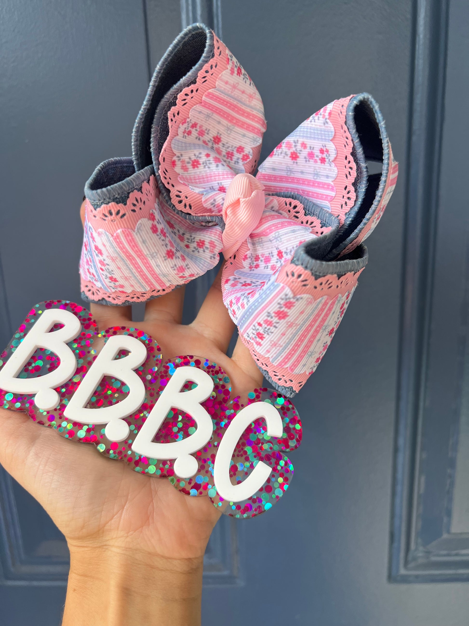 4” cutie cute STEAL clip