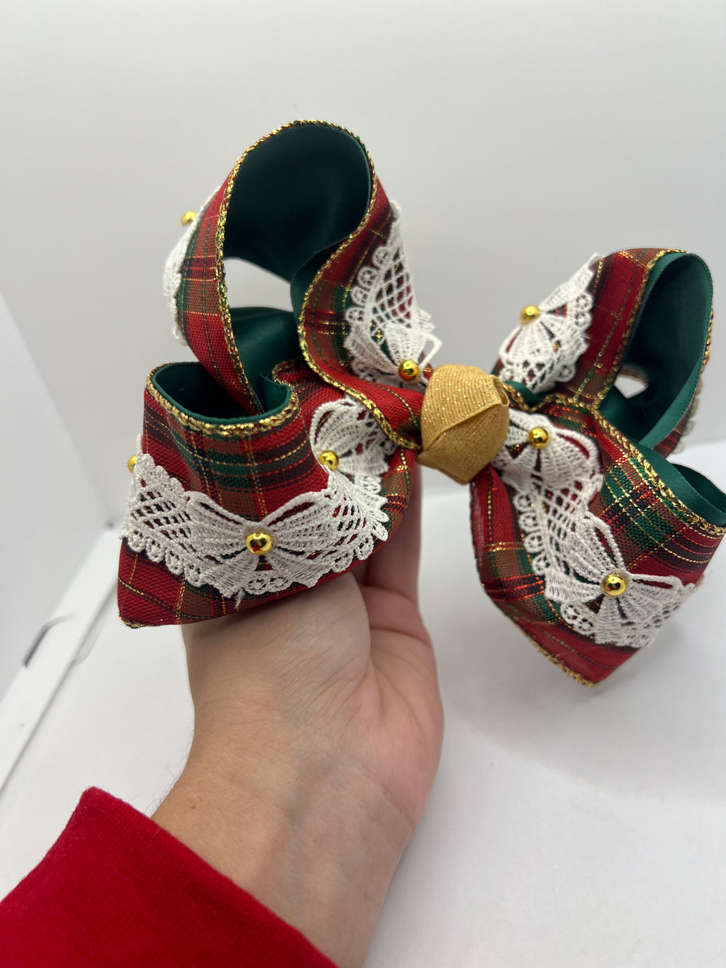 6” bows & merry plaid on clip