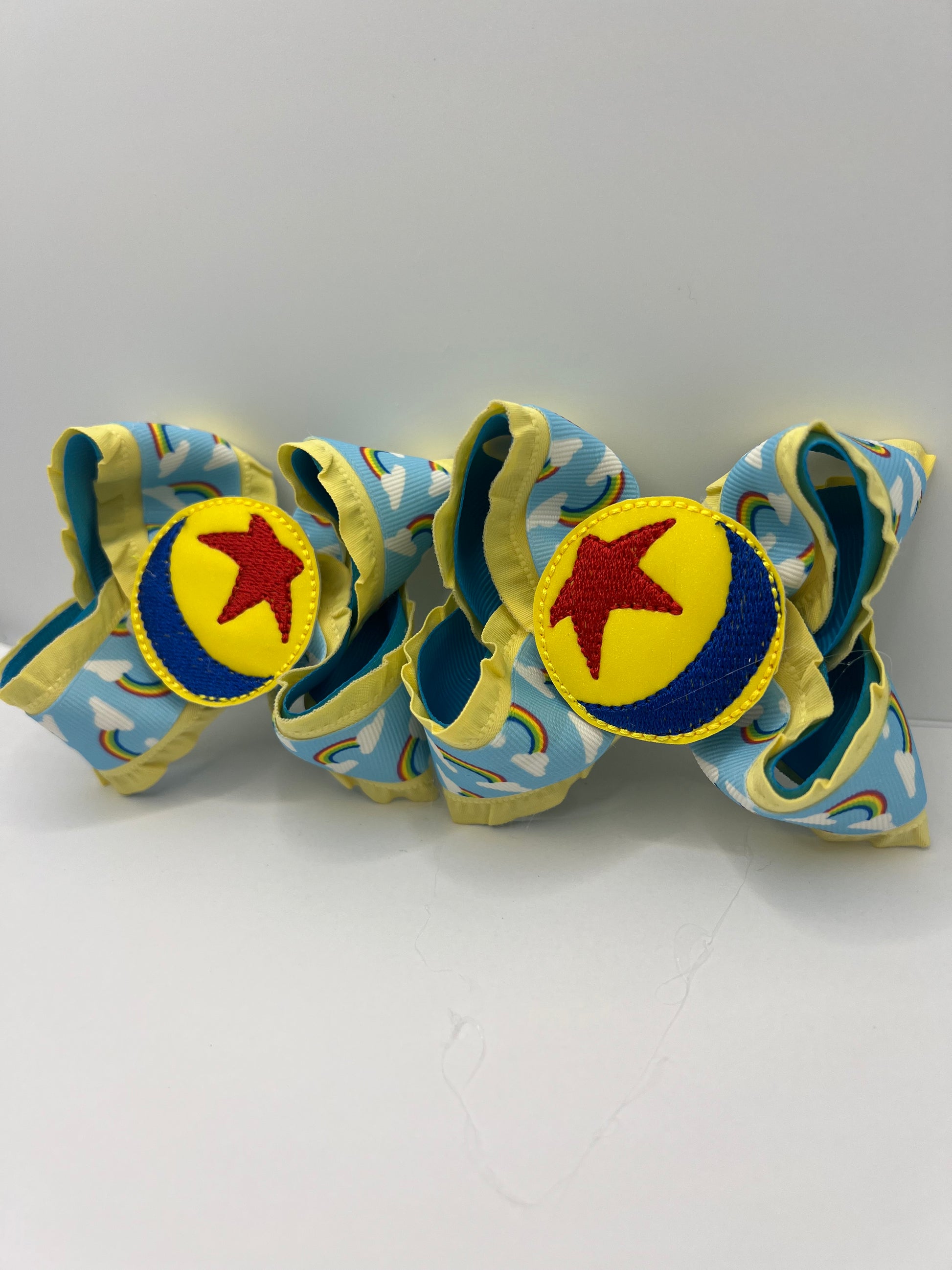 4” toys & rainbows piggies