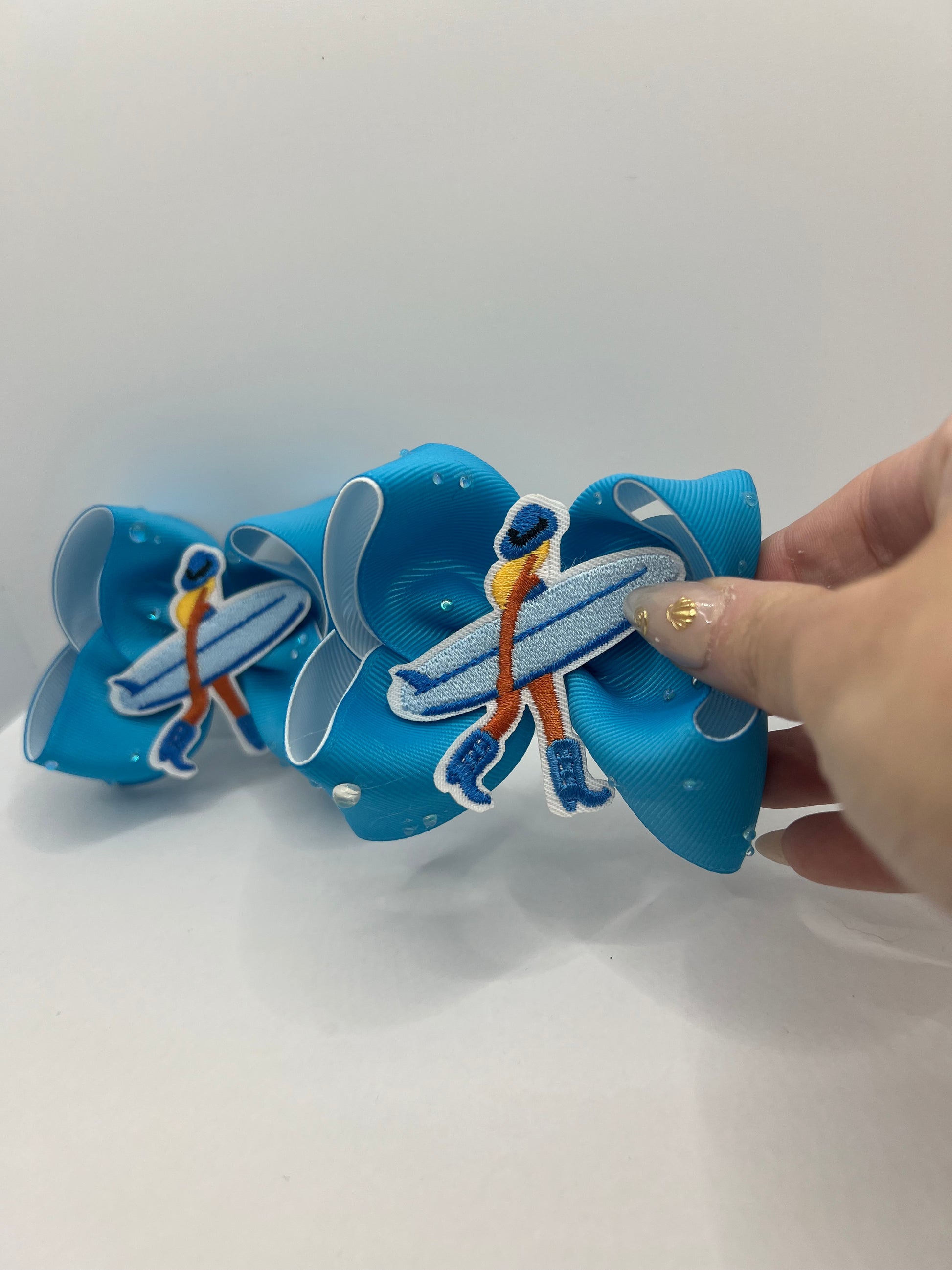 4” surfs up piggies