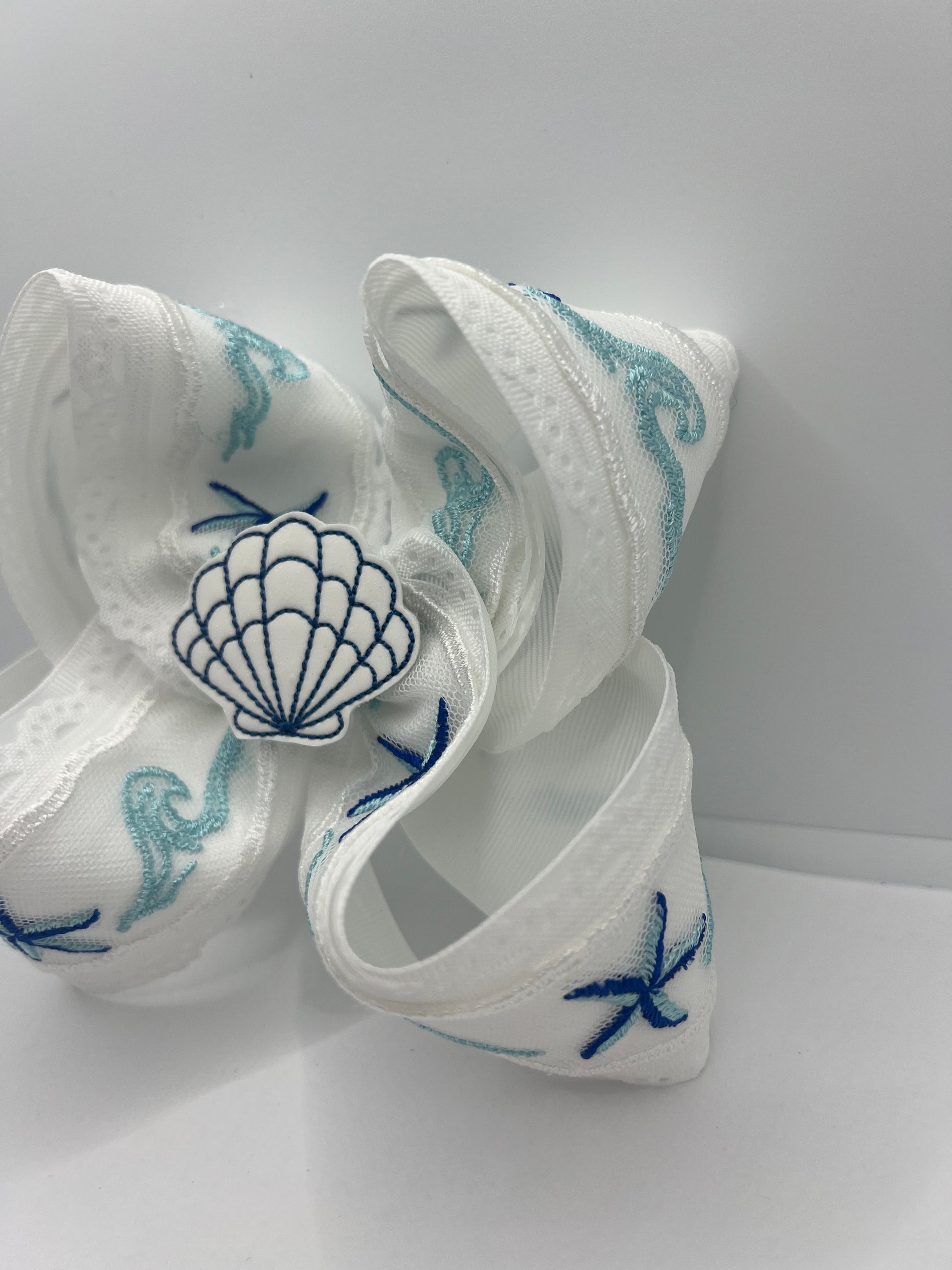 5” wave & wonderful on clip