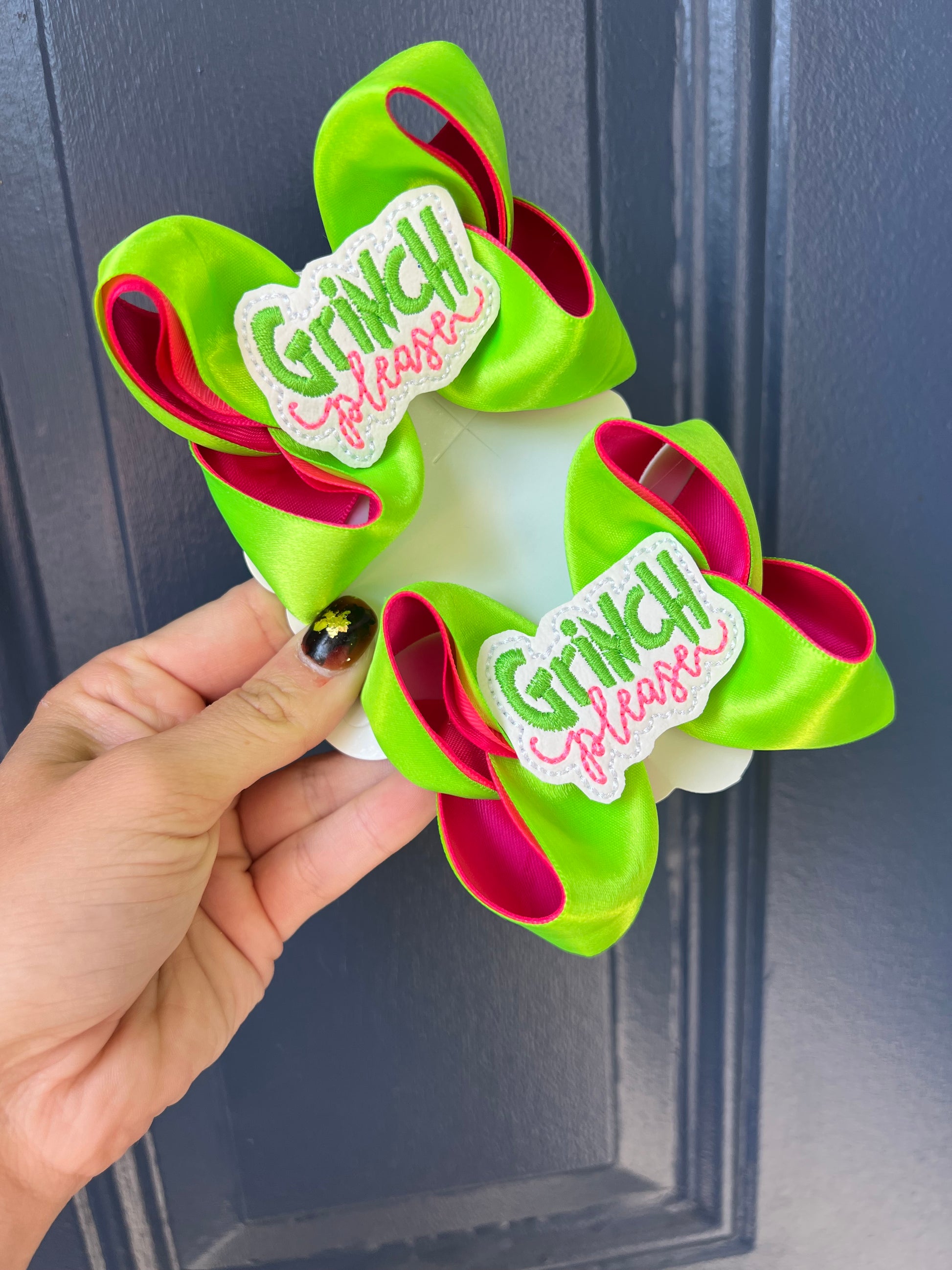 3” double satin grinchy piggies