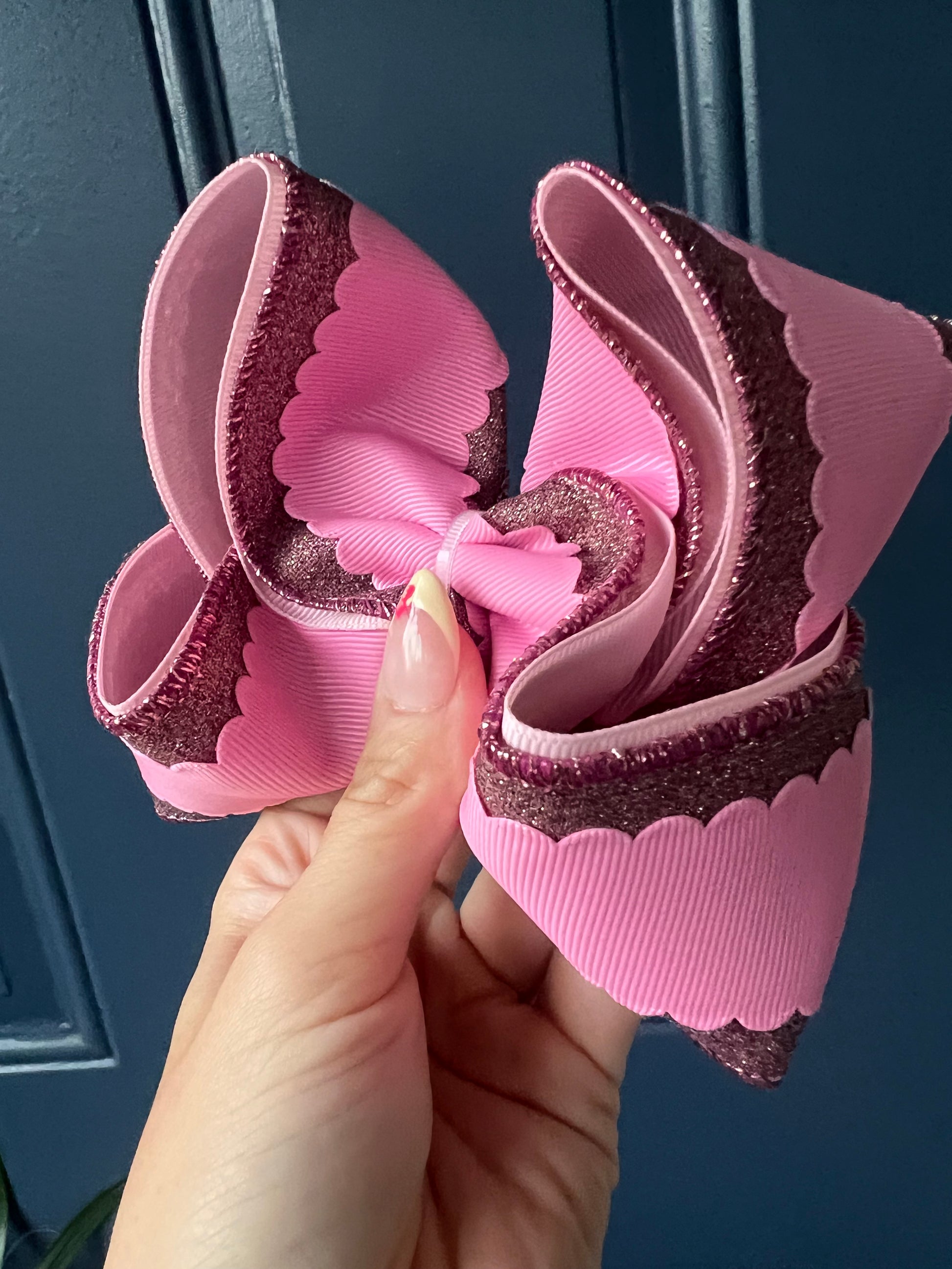 Fall pink on clip
