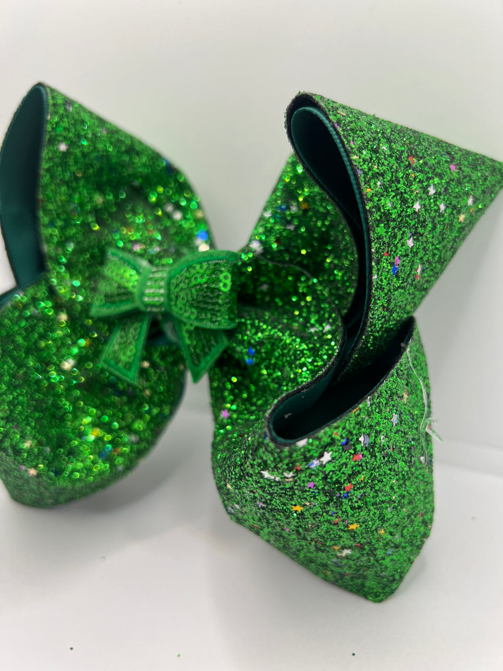 5 1/2” big grinch on clip