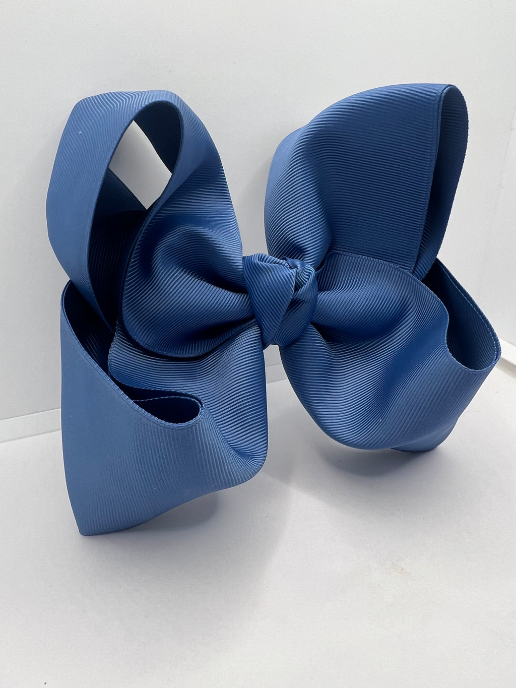 5” solid blue on clip