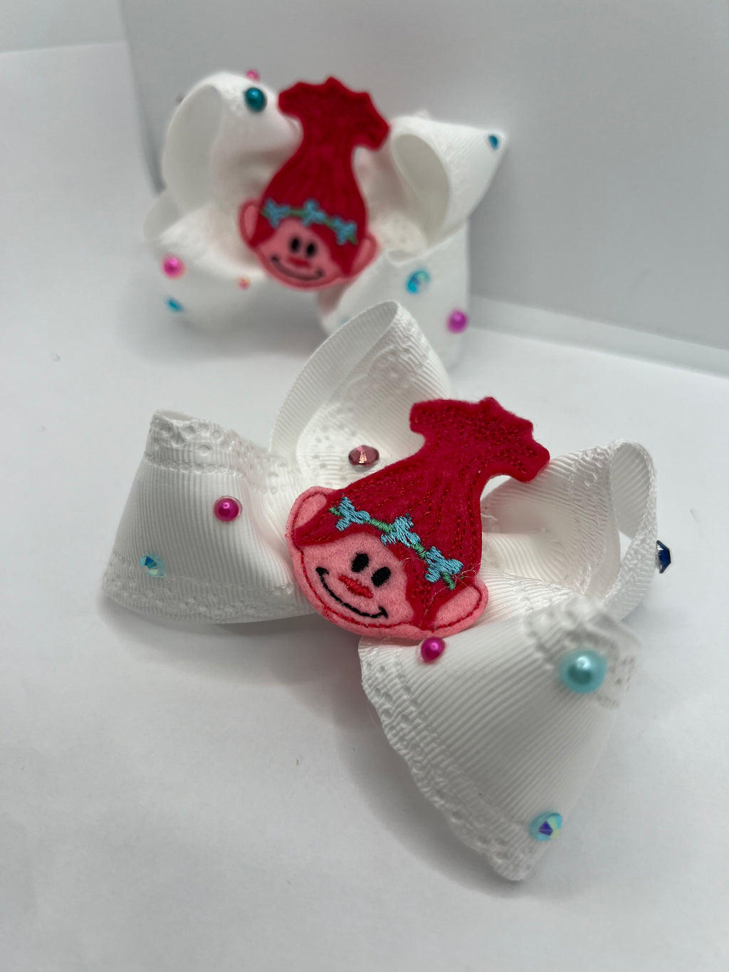 3” totally trolls piggies