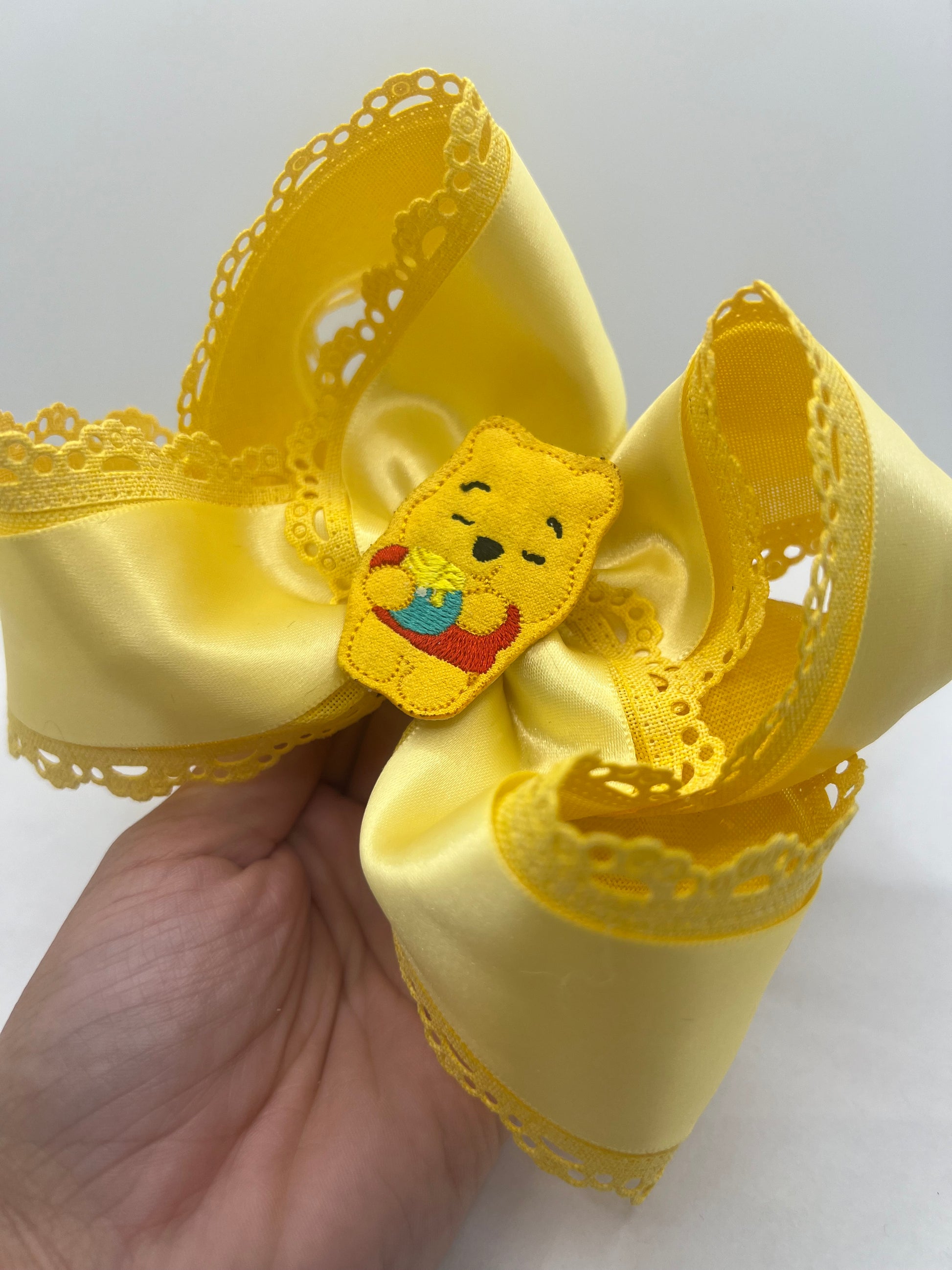 5” honey bear on clip