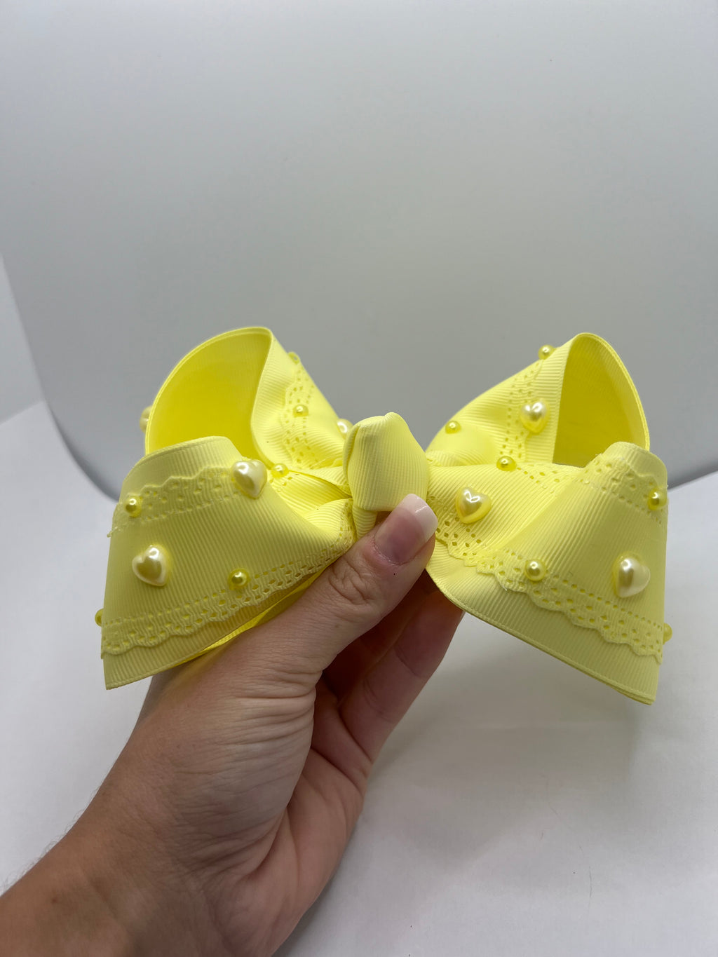 5” yellow candy hearts on clip