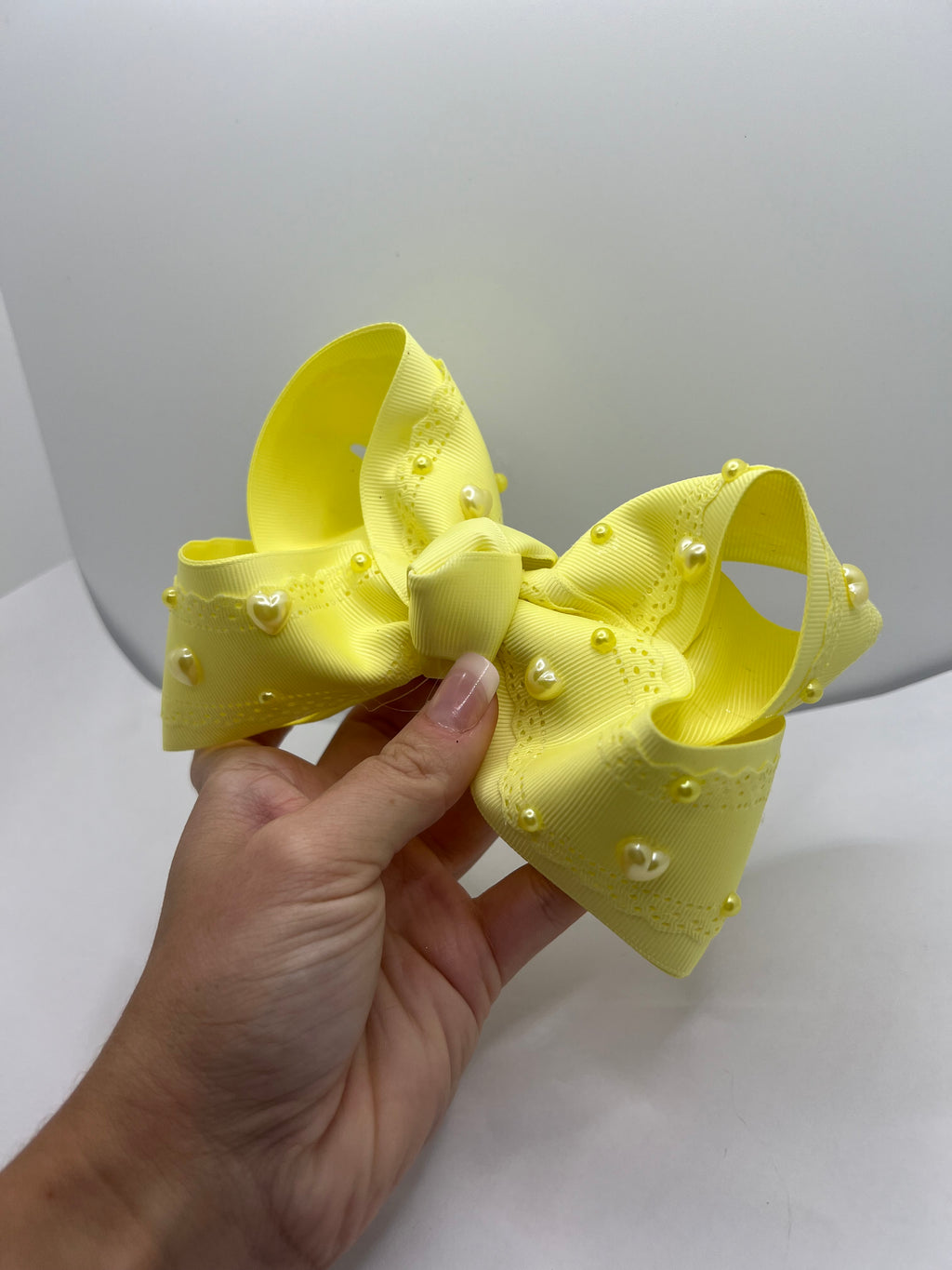 5” yellow candy hearts on clip