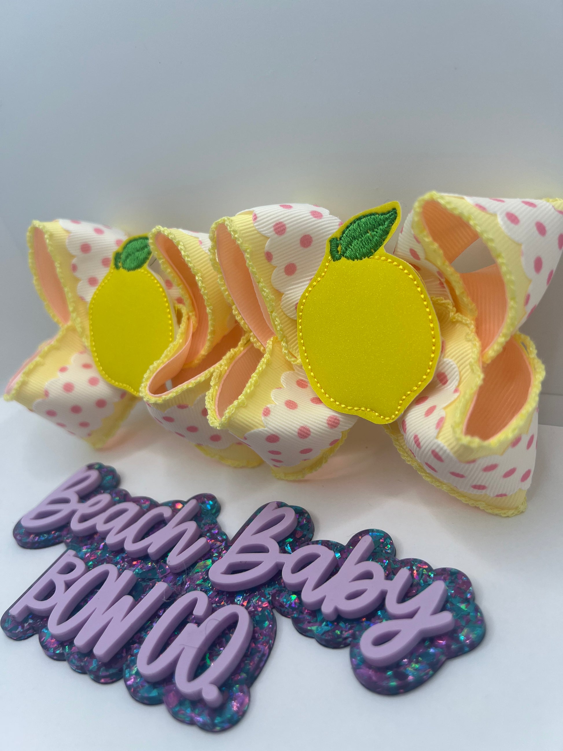 4” lemonade stand piggies