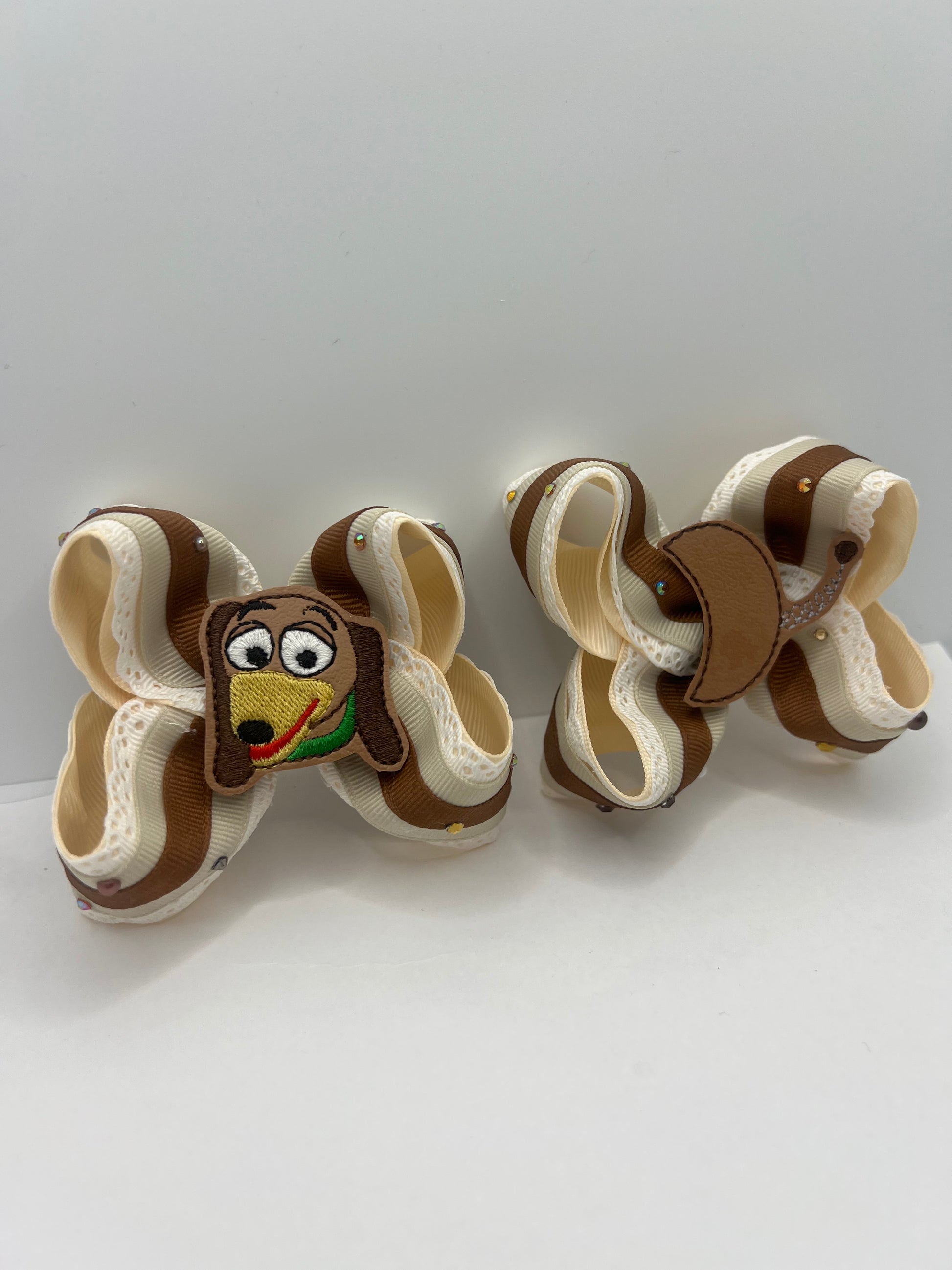 3 1/2” slinky piggies