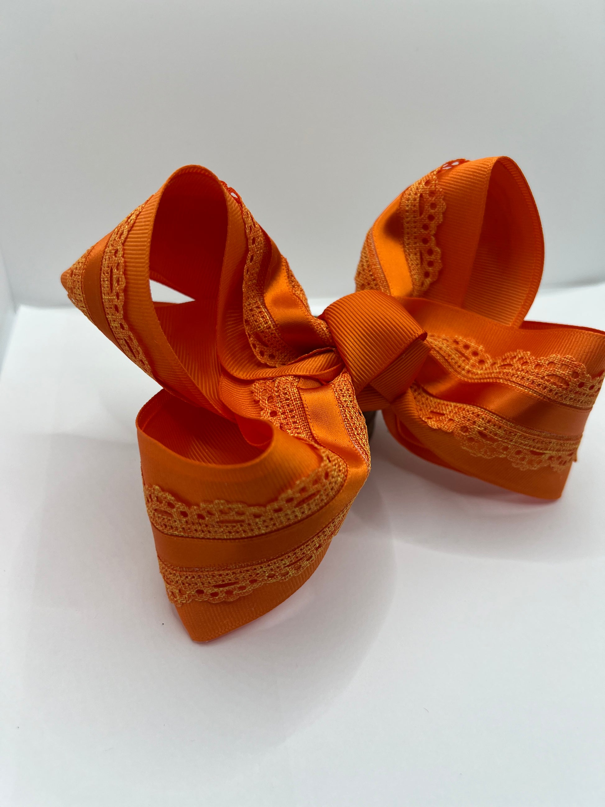 5” pumpkin patch sweetie on clip