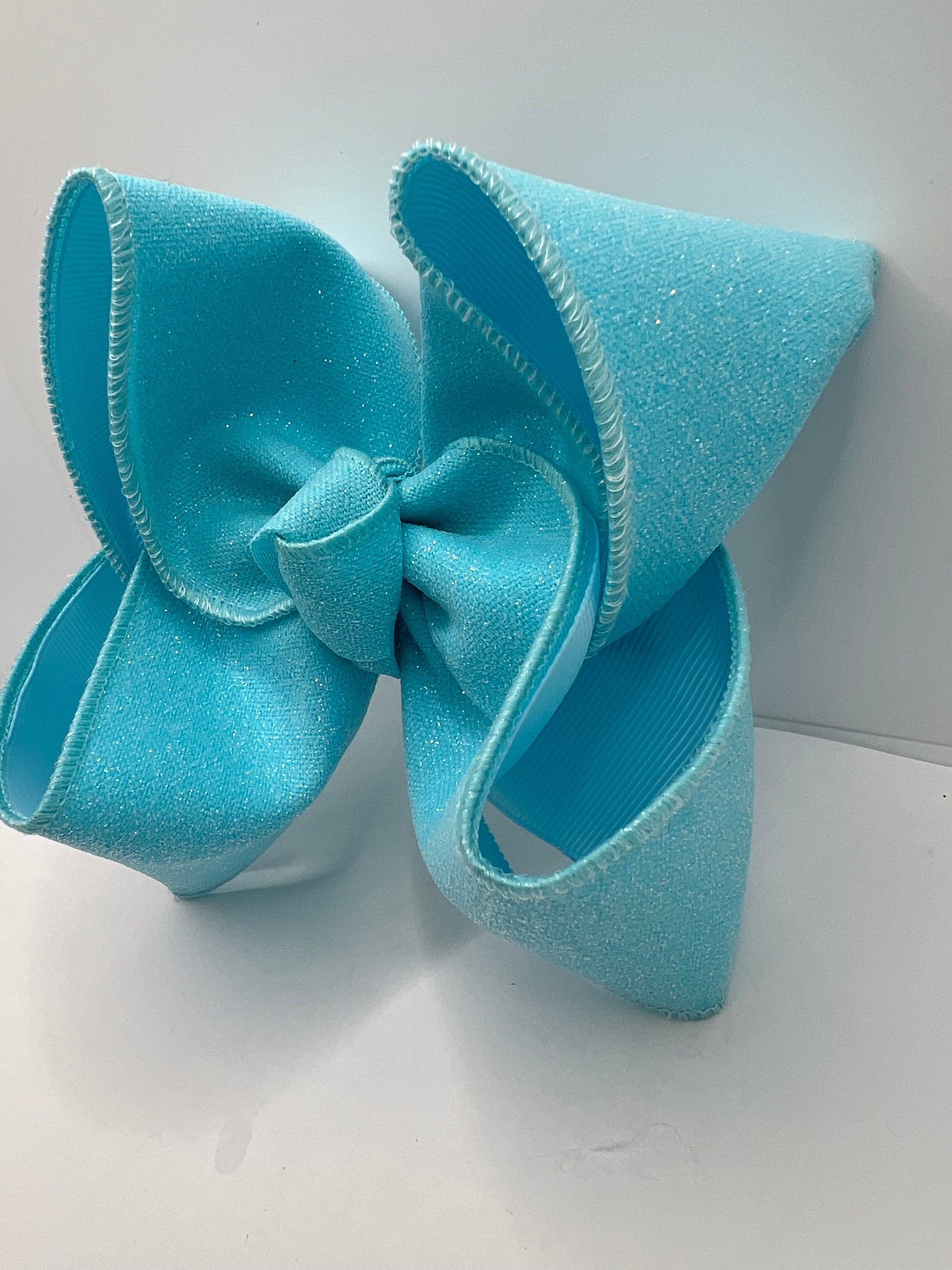 4” Aqua cutie on clip