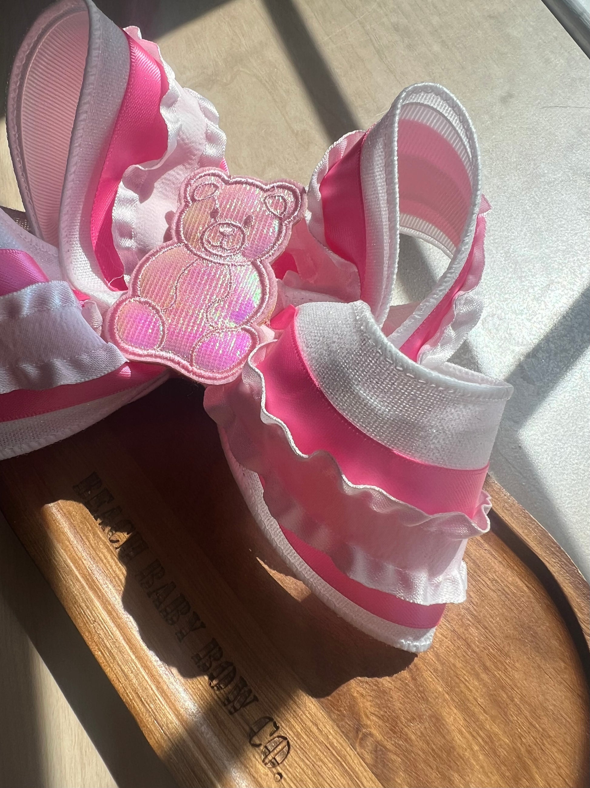 6” candy ruffles bow 🍭