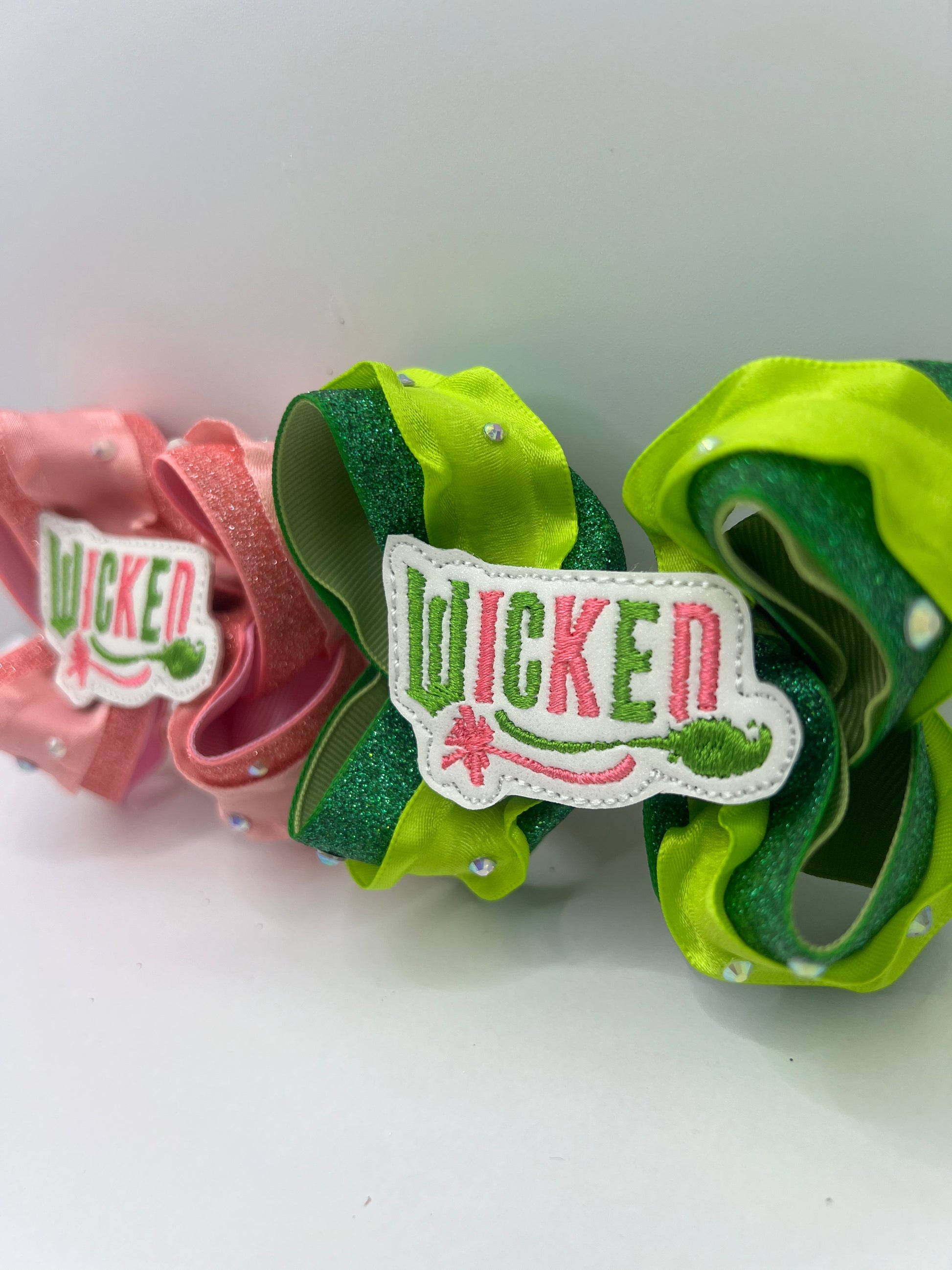 3 1/2” wicked and cute piggies