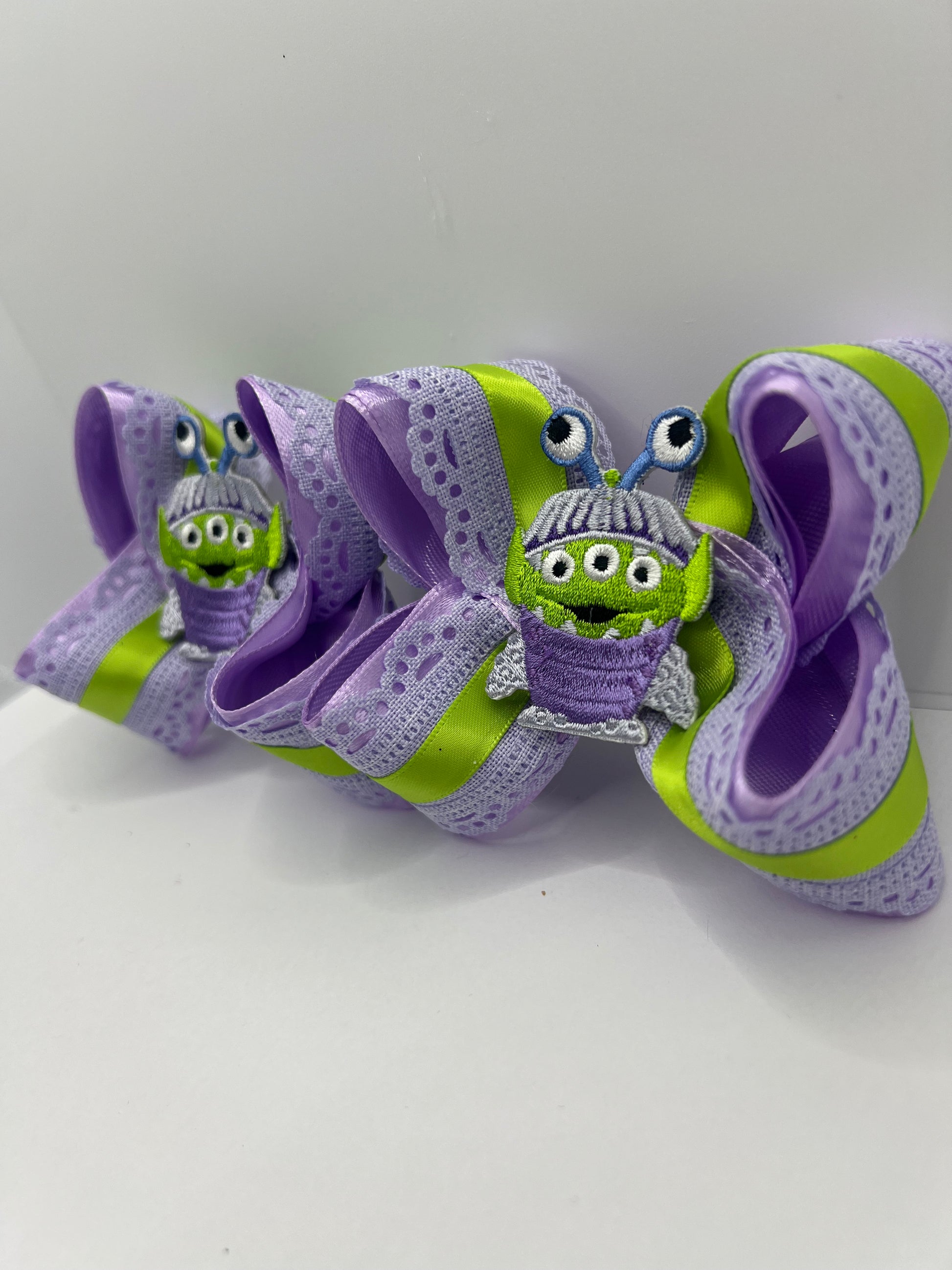 3” purple & green clawwww piggies