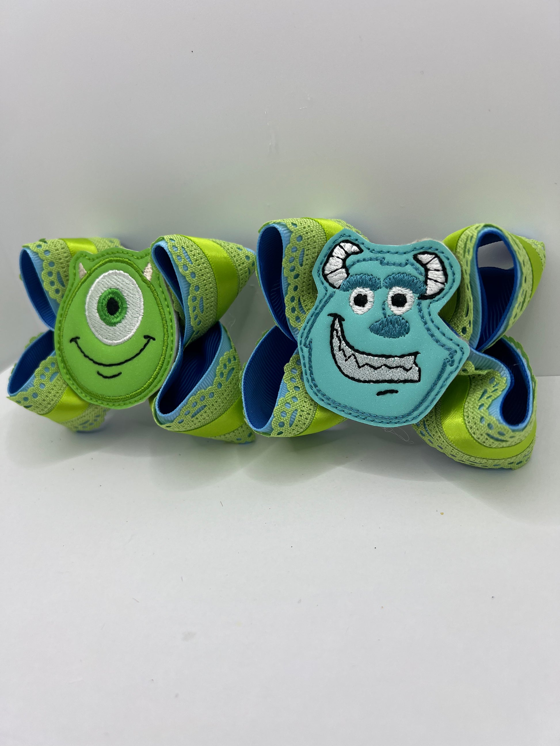 3” scaring is caring piggies