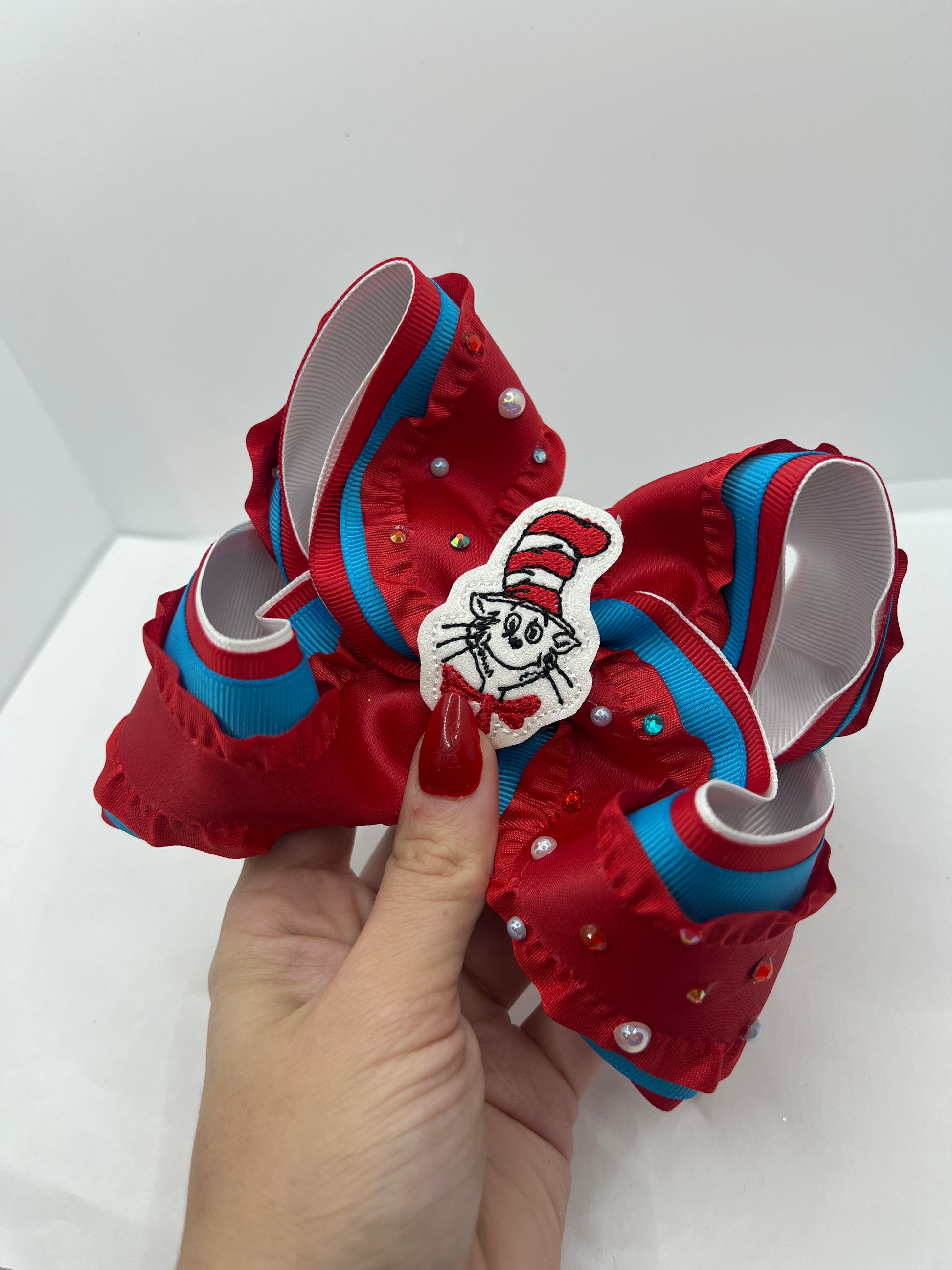 4 1/2” striped hat bow on clip