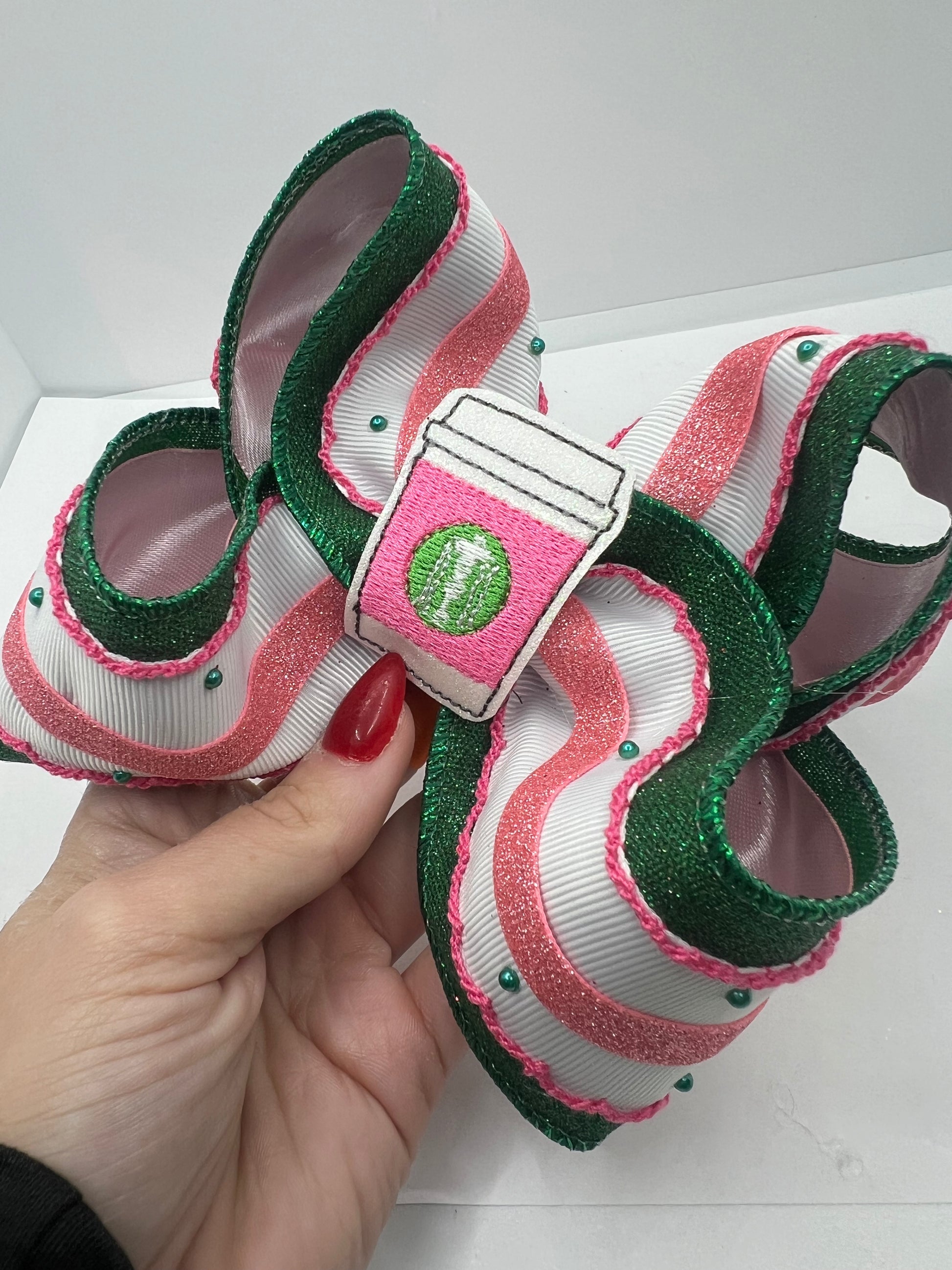 5” cake pops & coffee on clip