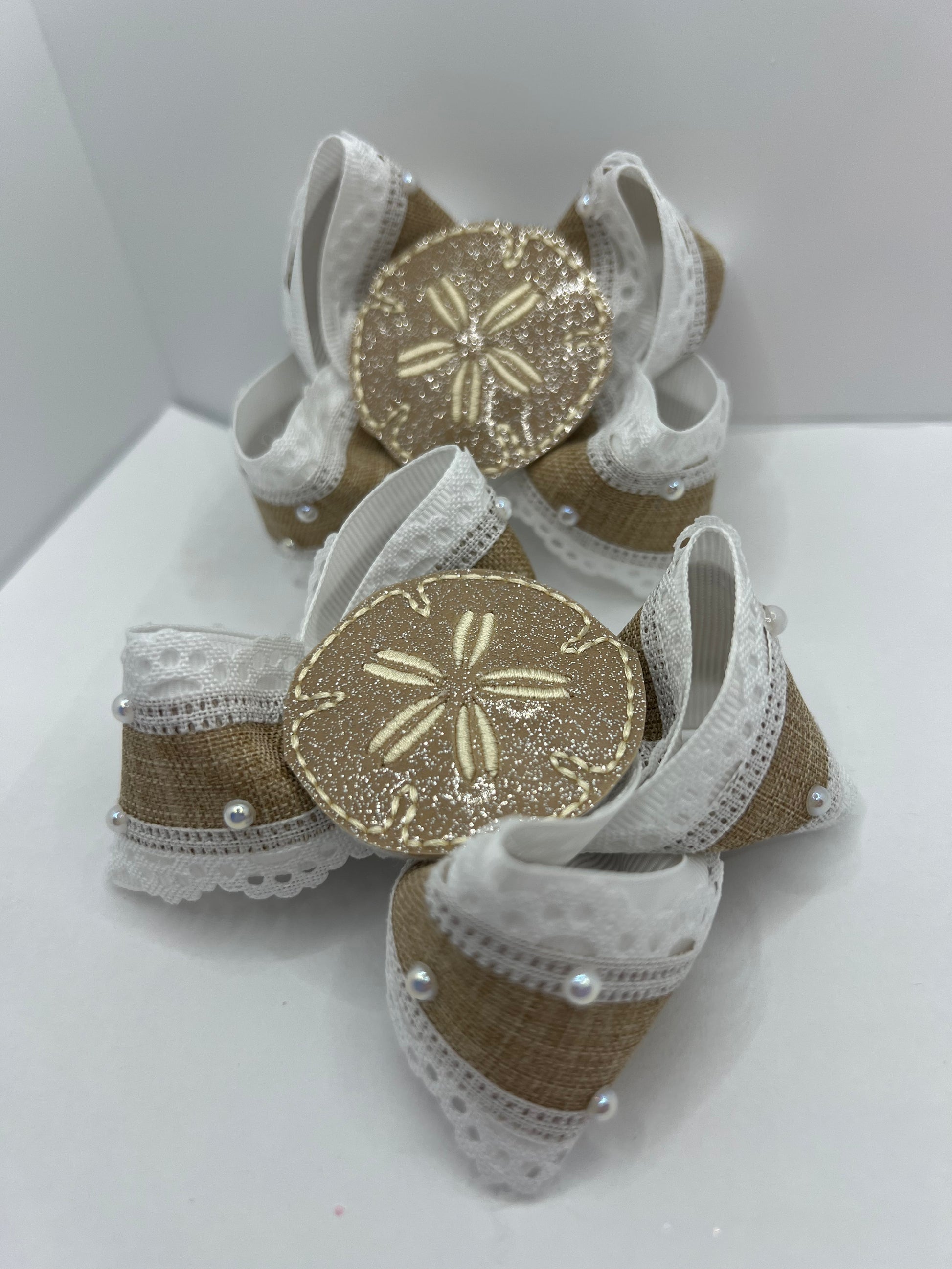 2 1/2 sally seashore piggies