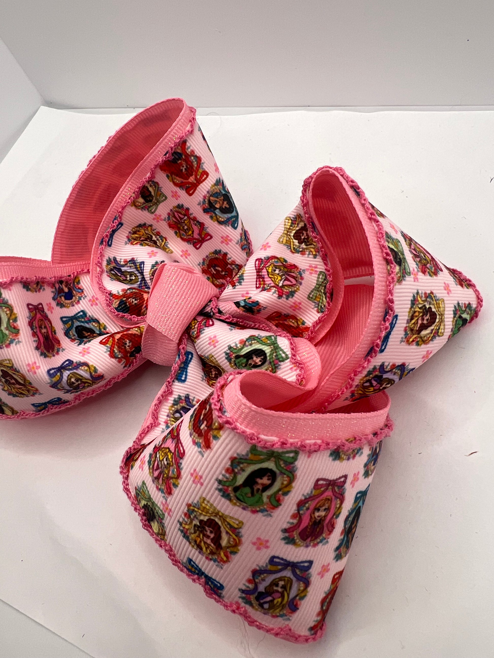 6” Princess moonstitch on clip