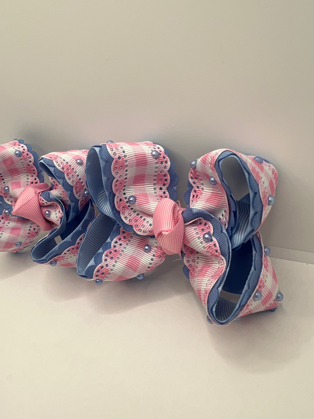 3 1/2” plaid celebration piggies with pearls