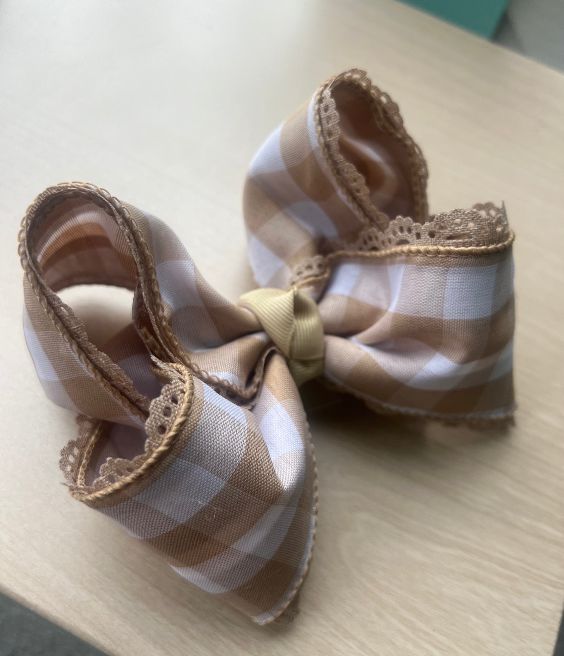 4” Oh My Plaid Bow