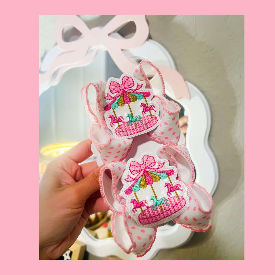 4” piggie - carousel cutie pop up